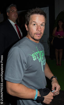 Mark Wahlberg to star in reality show with family « Celebrity Gossip ...