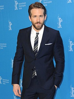 Ryan Reynolds’ sleep-deprived hallucinations « Celebrity Gossip and ...