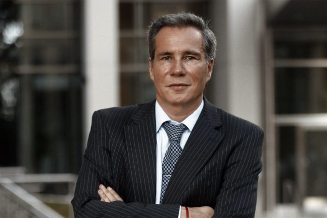 Alberto Nisman was an Argentine lawyer who specialized in international terrorism. This documentary series follows as he investigates the biggest attack against a Jewish community outside Israel since World War II — only to meet a violent and mysterious death.