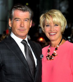 Pierce Brosnan enjoys Emma Thompson's crazy antics on the red carpet ...