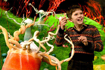 Charlie and the Chocolate Factory movie gallery | Movie stills and pictures